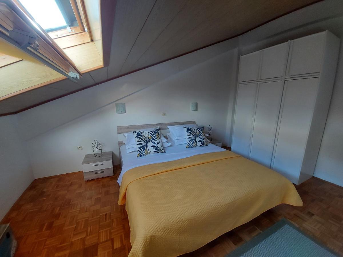 Apartments And Rooms Villa Dona Makarska Eksteriør bilde